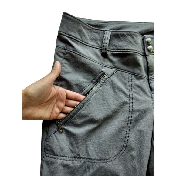 Athleta Women's  Gray Trekkie Hiking Wide Leg Pants Zip Pockets Mid-Rise Size 8 - Picture 3 of 13